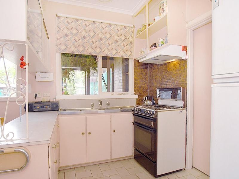 11 Langrigg Avenue, Edithvale VIC 3196