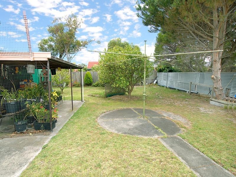 11 Langrigg Avenue, Edithvale VIC 3196