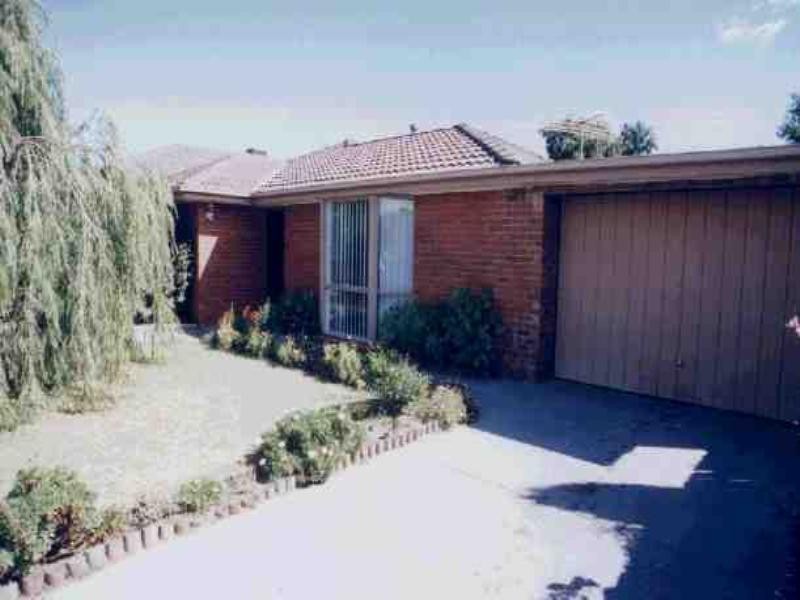 12 Linton Close, Chelsea Heights VIC 3196