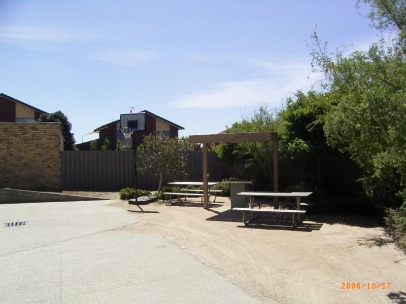 4/7 Joyce Street, Carrum VIC 3197