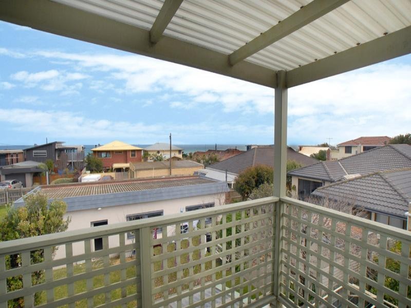 1 Berwen Lane, Chelsea VIC 3196