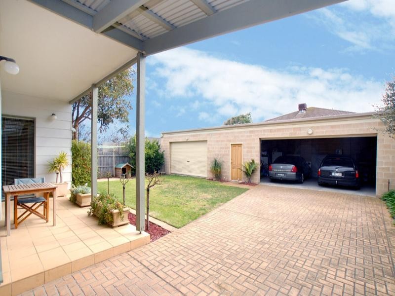 1 Berwen Lane, Chelsea VIC 3196