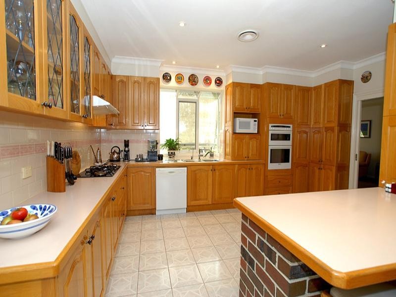 4 June Place, Aspendale Gardens VIC 3195