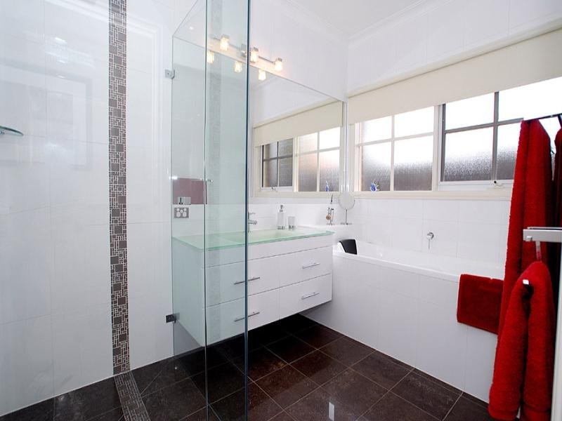 4 June Place, Aspendale Gardens VIC 3195