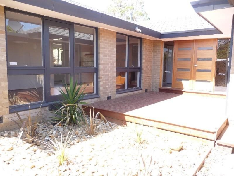 7 Centenary Street, Seaford VIC 3198