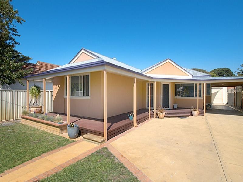 16 Troy Street, Bonbeach VIC 3196