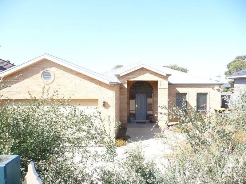 95 Station Street, Aspendale VIC 3195