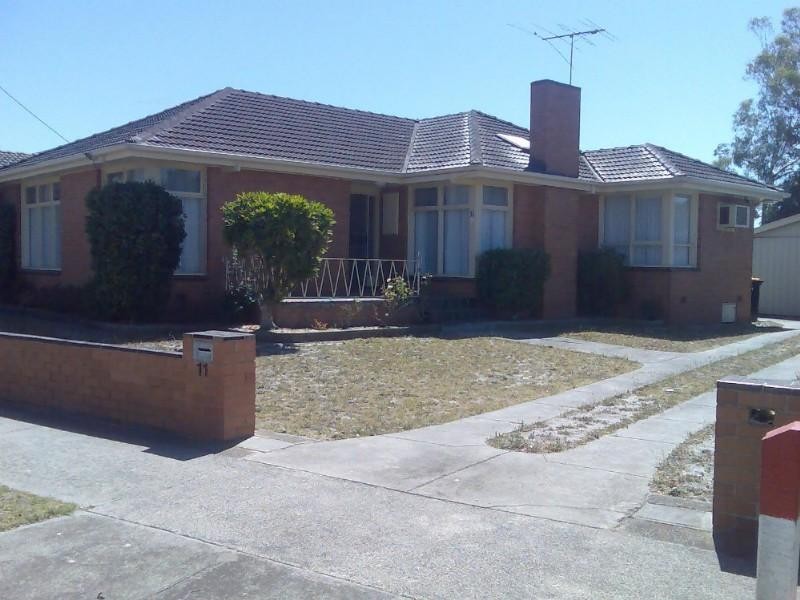 11 Yalambee Avenue, Aspendale VIC 3195