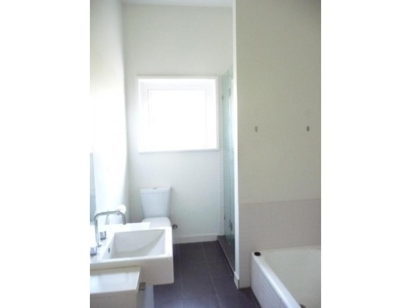 42 Clydebank Road, Edithvale VIC 3196