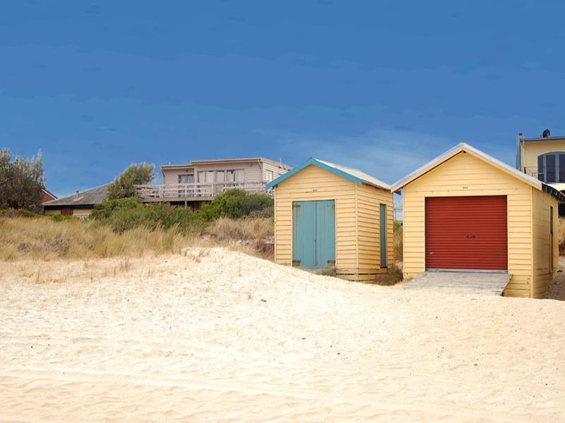 4 Navi Grove, Chelsea VIC 3196