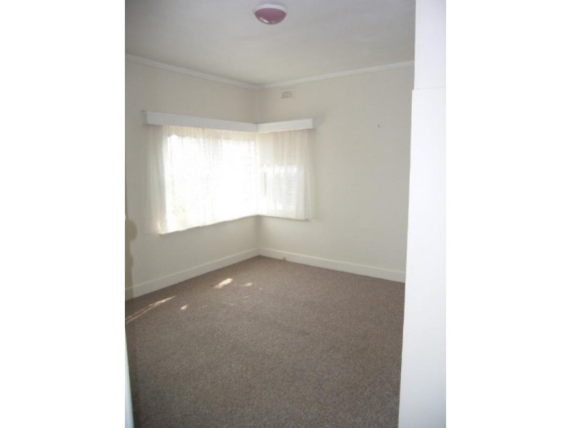 4 Kelvin Grove, Chelsea VIC 3196