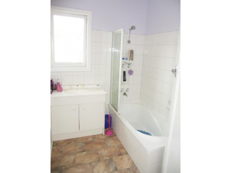 4 Kelvin Grove, Chelsea VIC 3196