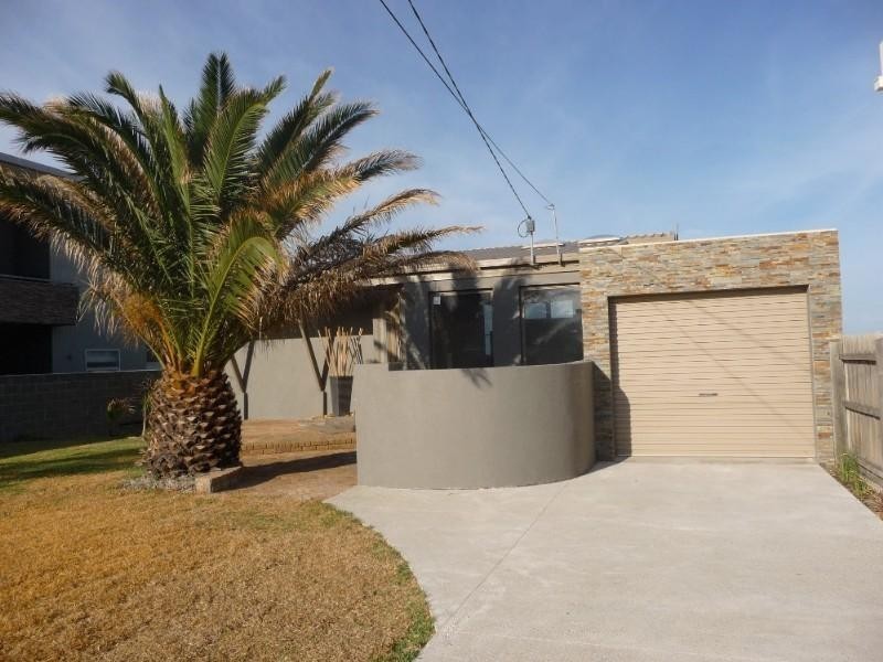 8 Bowman Street, Aspendale VIC 3195