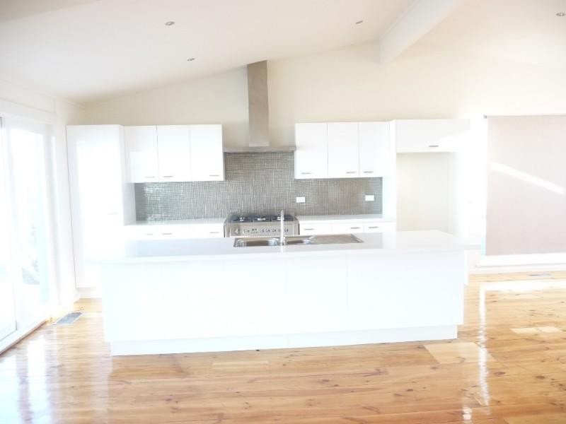 8 Bowman Street, Aspendale VIC 3195