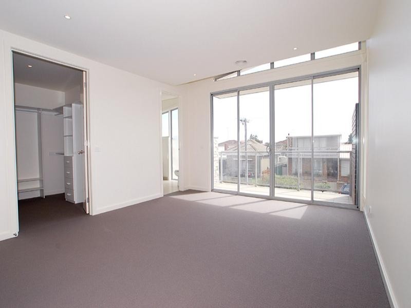 2A Roseberry Avenue, Chelsea VIC 3196