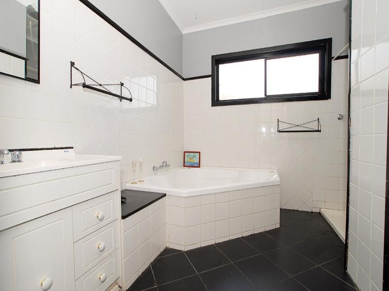 33 Chelsea Road, Chelsea VIC 3196