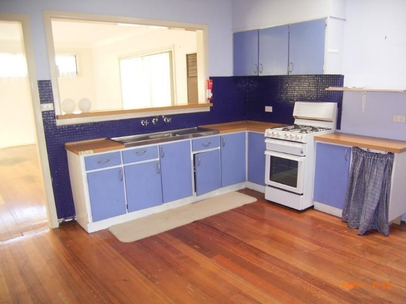 10 Netherall Street, Seaford VIC 3198