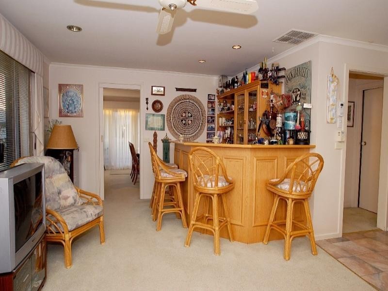 9 Roseberry Avenue, Chelsea VIC 3196