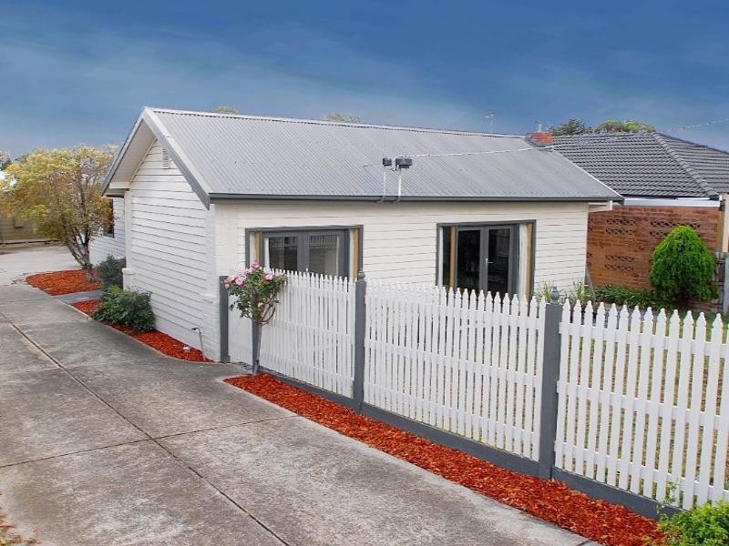 1/23 Bondi Road, Bonbeach VIC 3196