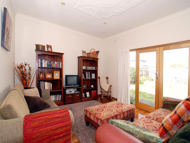 1/23 Bondi Road, Bonbeach VIC 3196