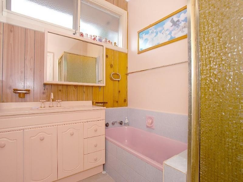 11 Langrigg Avenue, Edithvale VIC 3196