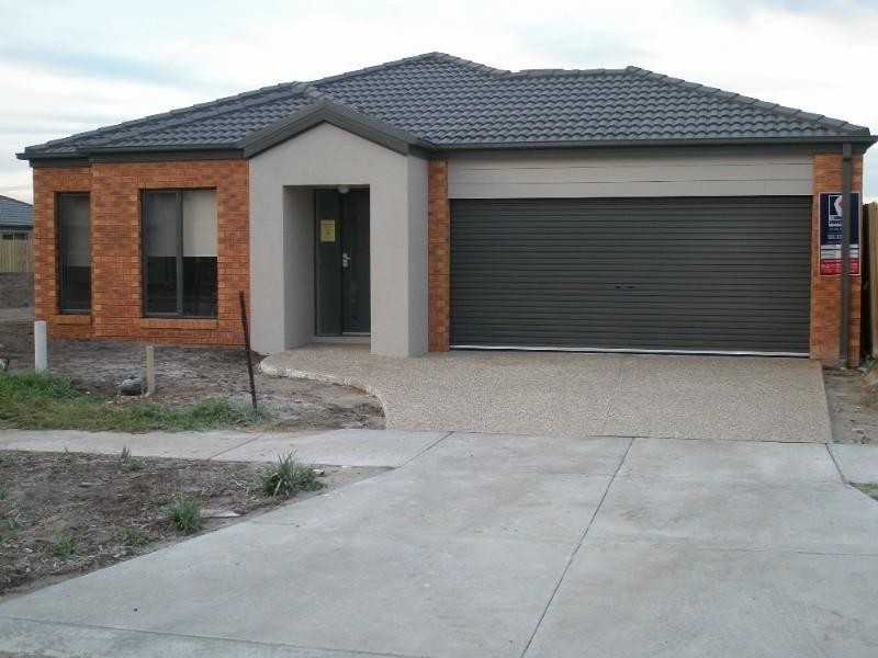 17 Coast Banksia Drive, Bonbeach VIC 3196