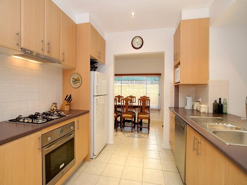 1/41 Ella Grove, Chelsea VIC 3196