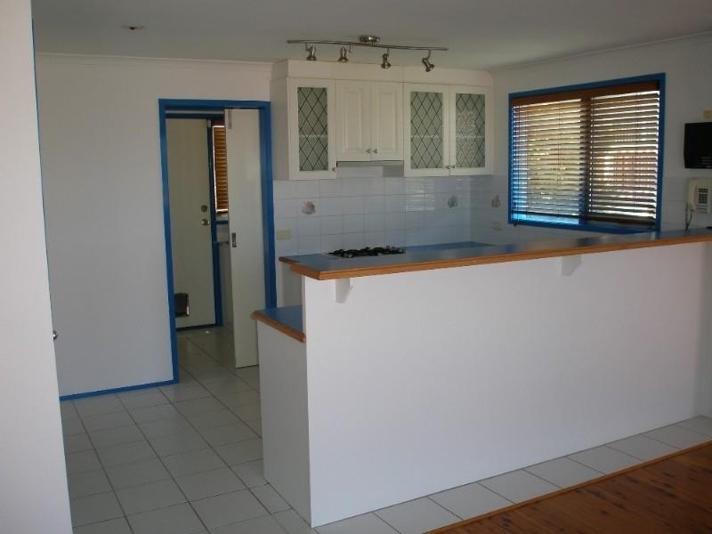 1/13 Nepean Highway, Seaford VIC 3198