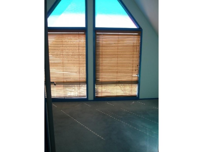 1/13 Nepean Highway, Seaford VIC 3198