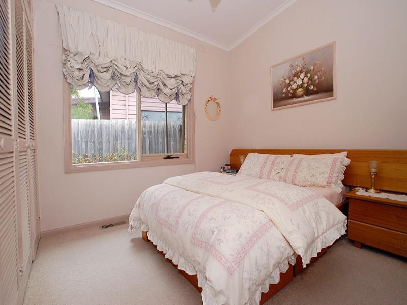 10 Bardia Avenue, Seaford VIC 3198