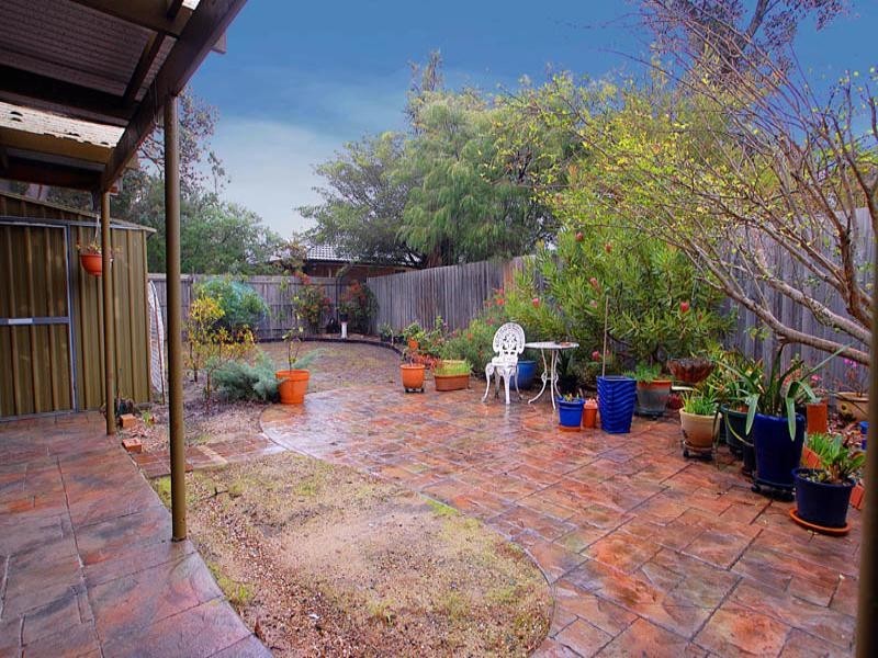 10 Bardia Avenue, Seaford VIC 3198