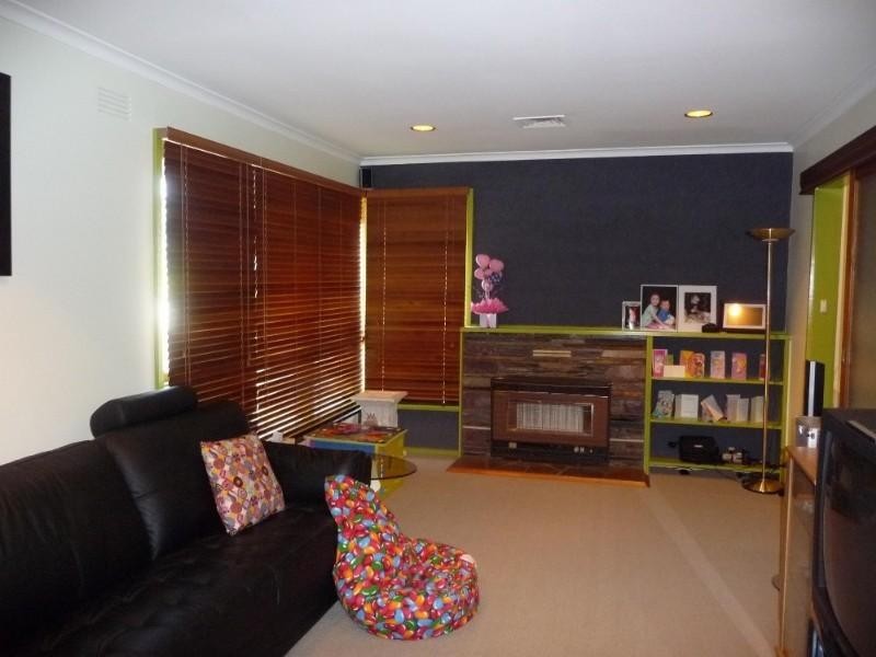 15 Elisdon Drive, Seaford VIC 3198