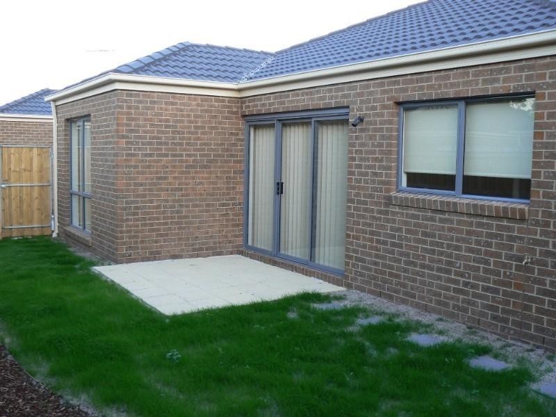 1/25-27 Austin Road, Seaford VIC 3198