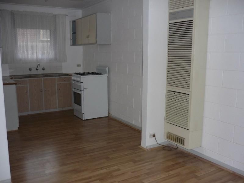 8/24 Golden Avenue, Chelsea VIC 3196