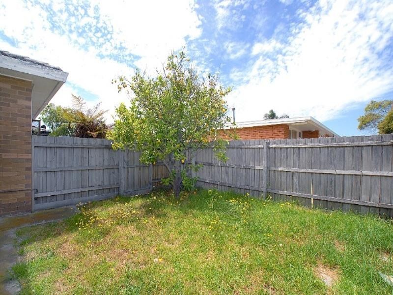 8/24 Golden Avenue, Chelsea VIC 3196