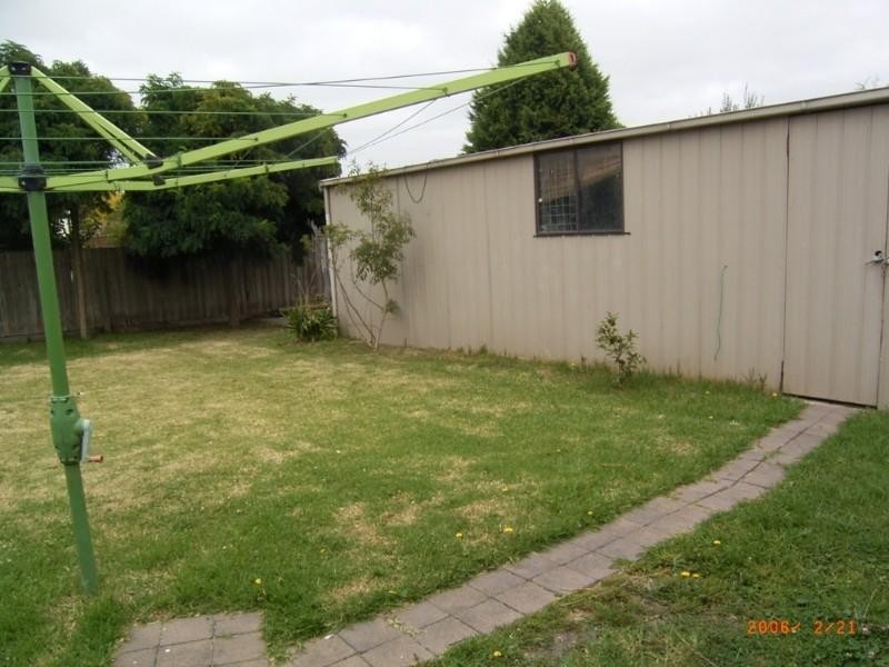 12 Van Haaster Grove, Skye VIC 3977