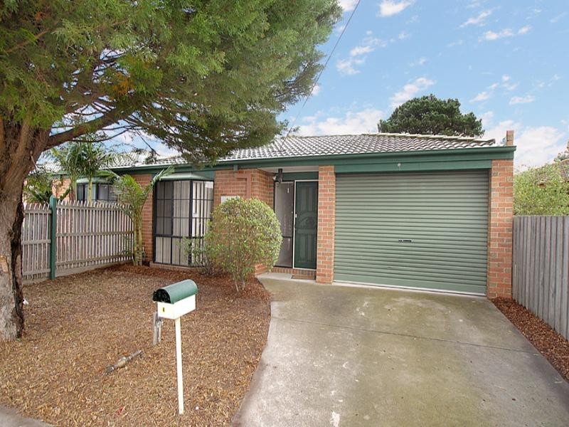 2/4 Alleyne Avenue, Bonbeach VIC 3196