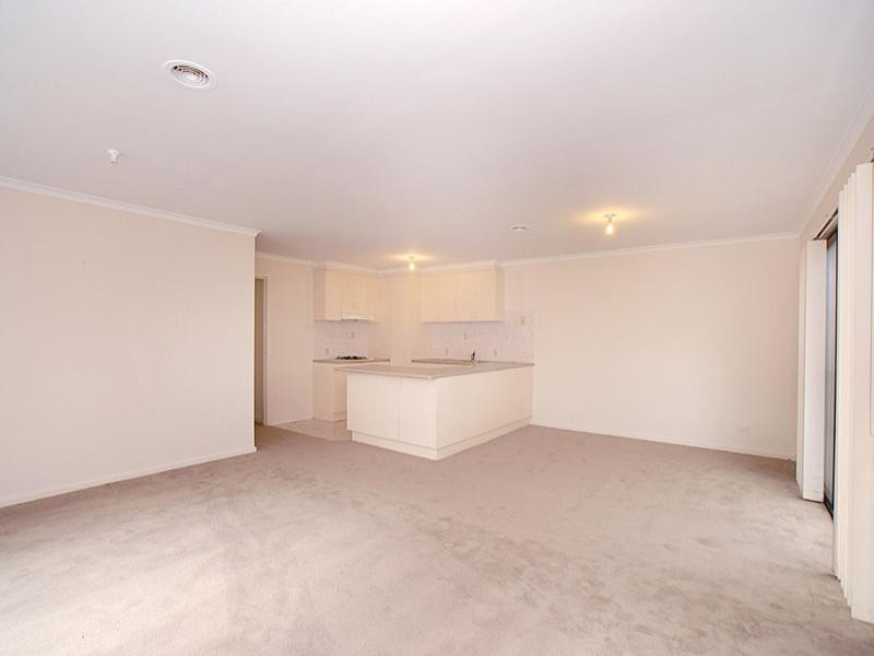 2/4 Alleyne Avenue, Bonbeach VIC 3196