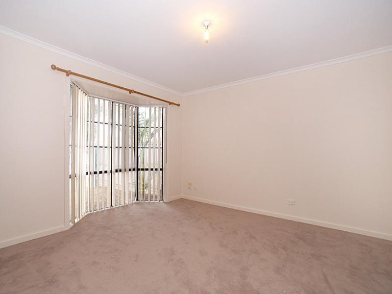 2/4 Alleyne Avenue, Bonbeach VIC 3196