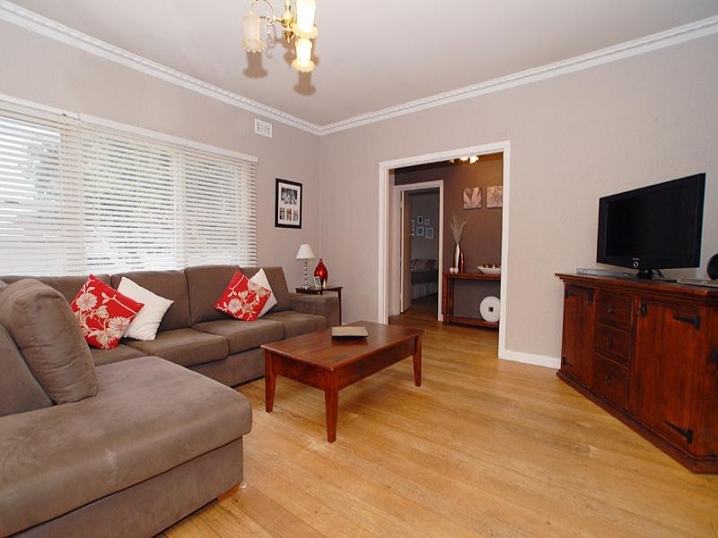 5 Haldane Street, Bonbeach VIC 3196