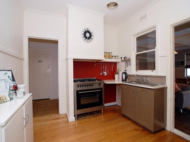 5 Haldane Street, Bonbeach VIC 3196