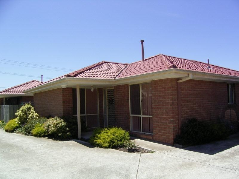 2/56 Embankment Grove, Chelsea VIC 3196