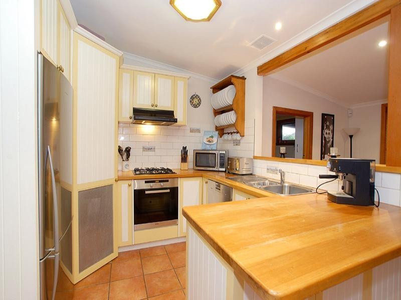 3 Bertrand Road, Chelsea VIC 3196