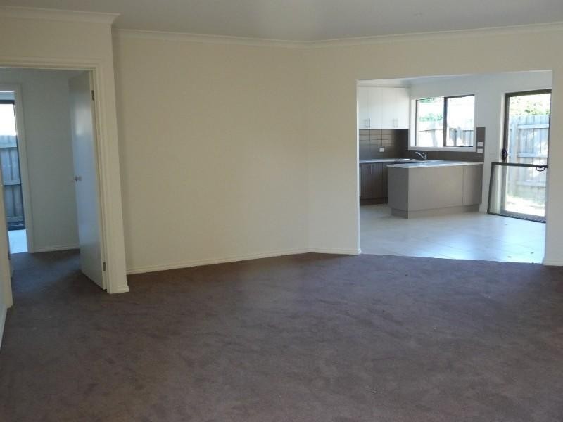 2/16 Chicquita Avenue, Seaford VIC 3198