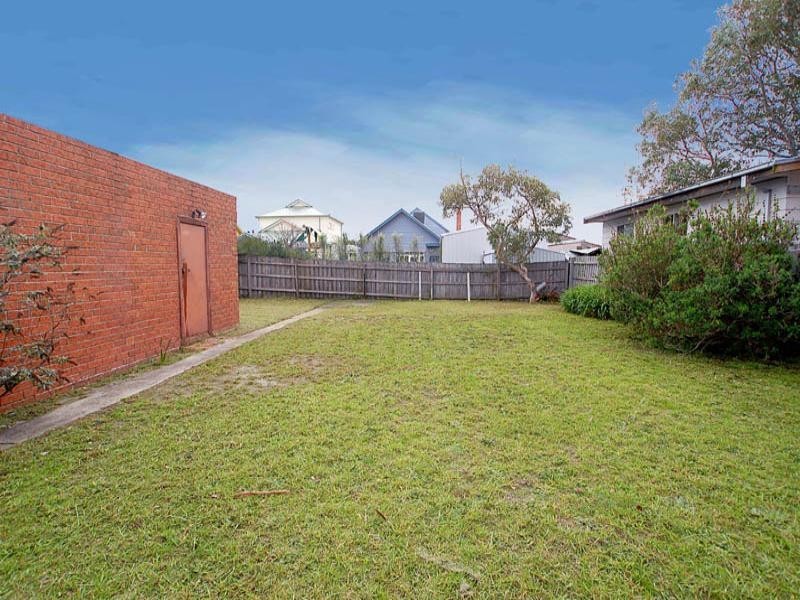 31 Catherine Avenue, Chelsea VIC 3196