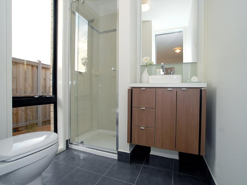 24 Coast Banksia Drive, Bonbeach VIC 3196