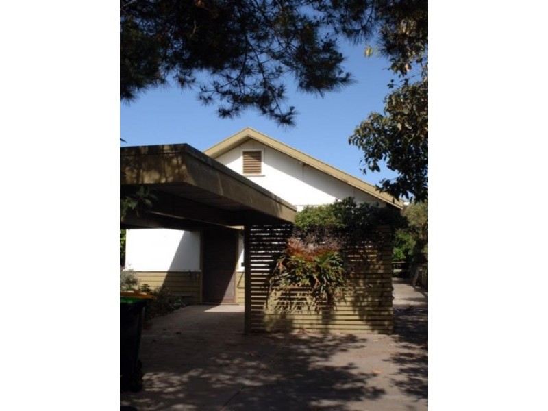 5 Ti Tree Avenue, Bonbeach VIC 3196
