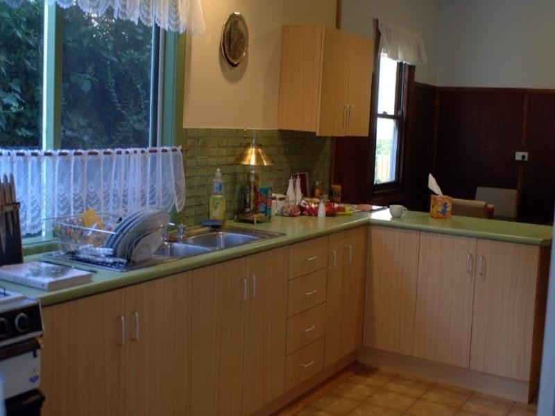 5 Ti Tree Avenue, Bonbeach VIC 3196
