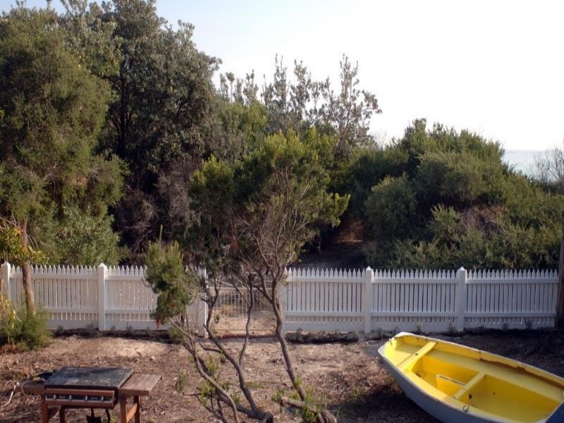 5 Ti Tree Avenue, Bonbeach VIC 3196