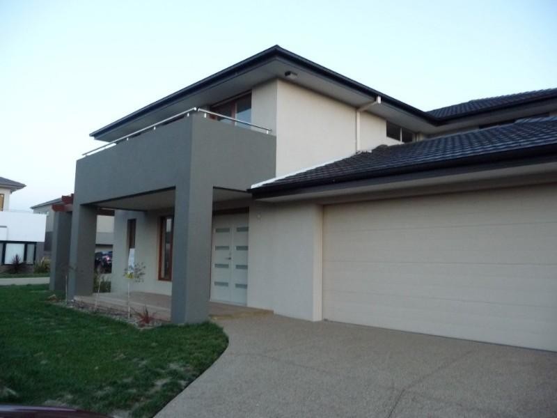 25 Whitewater Court, Sandhurst VIC 3977